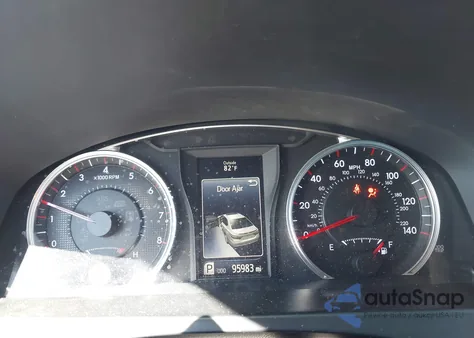 2015 Toyota Camry Se z USA, uszkodzony, nr VIN 4T1BF1FK9FU915528